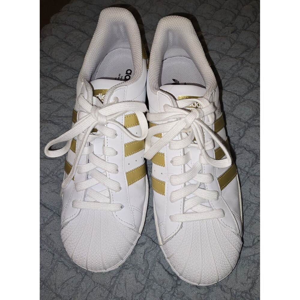 Adidas Superstar Womens 8.5 White Gold Metallic Stripes Sneakers FX7483
